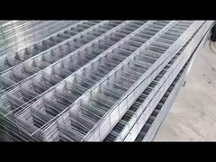 Порошковые покрытые сварные сетки ограждения изогнутые 3D V сетки ограждения изгиб для сада